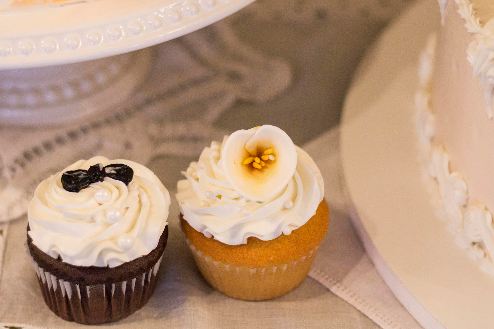 Wedding reception cupcakes.