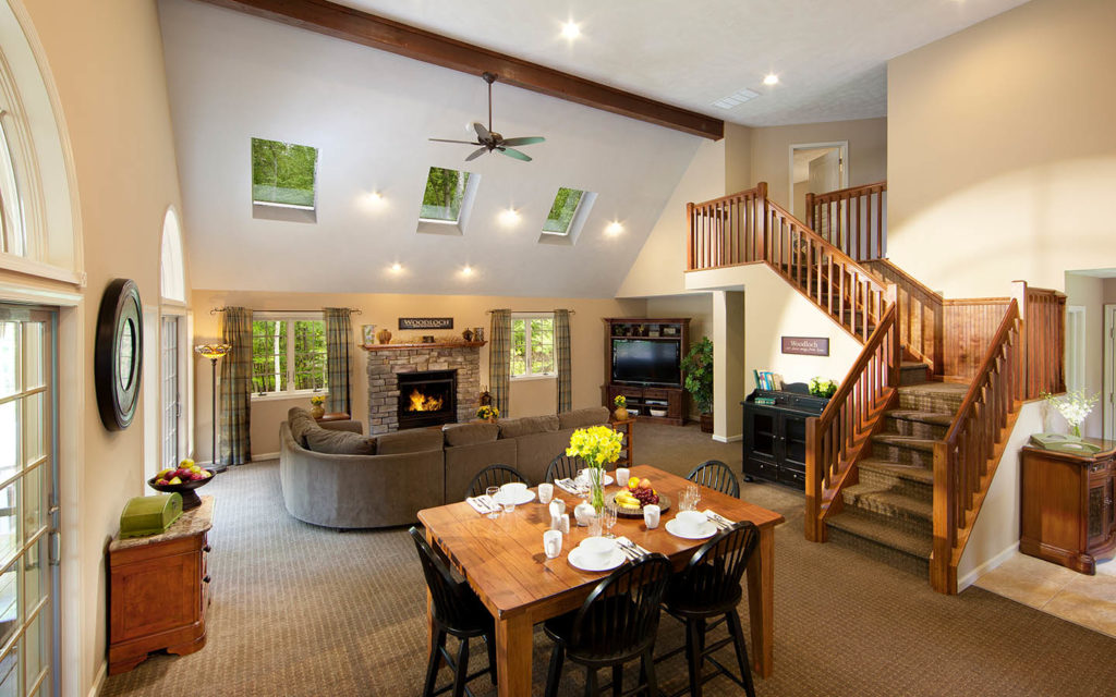 Southwoods living room and dining table.