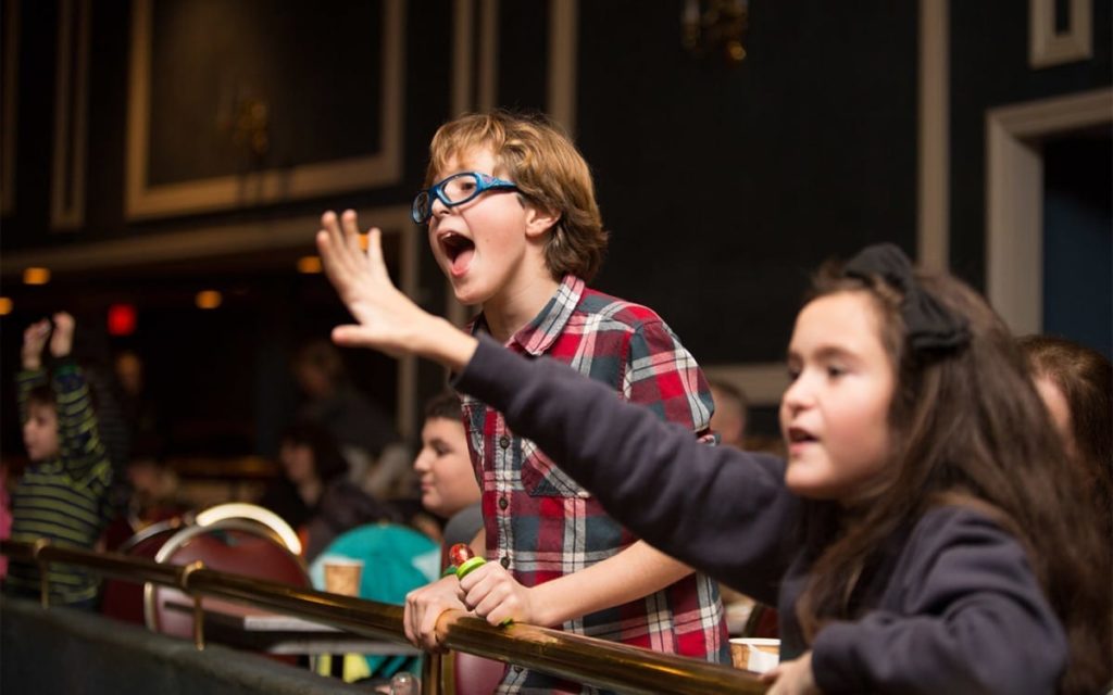 Kids cheering the 