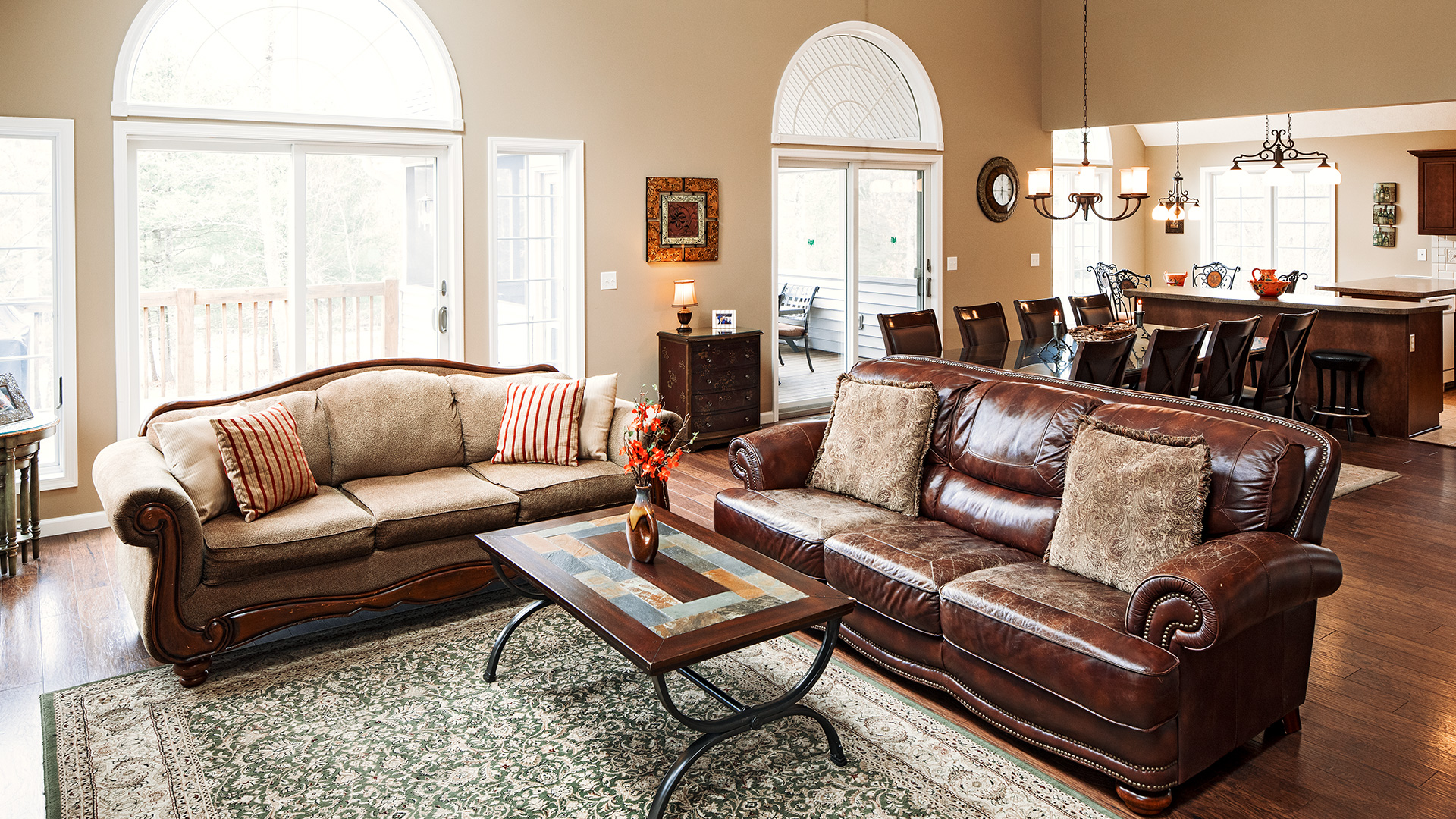 Southwoods living room and dining room.