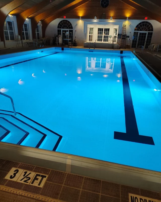 Our pool is ready for the new season with a fresh new look-We’ve just installed a brand-new pool liner, giving our 20x10 yard pool a vibrant makeover. Everything is refreshed from the lines to the flooring. 
Did you know that swimming 44 laps in our pool equals 1 mile? Challenge yourself and enjoy the scenic views, take advantage of swim lessons, or cozy up in the hot tub!

Come visit us and experience the best of Spring by the pool! #woodloch #sportscomplex #pool #poconos #poconomtns