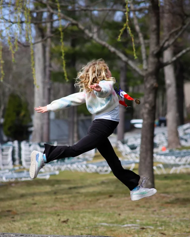 Spring is in the air, and so are we! 🌸🌷🌼 #woodloch #spring #resort #family #poconos #poconomtns