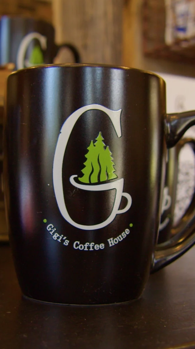 Who are you bringing with you to GiGi’s at Woodloch? #woodloch #resort #coffee #bakery #poconos #poconomtns #fyp