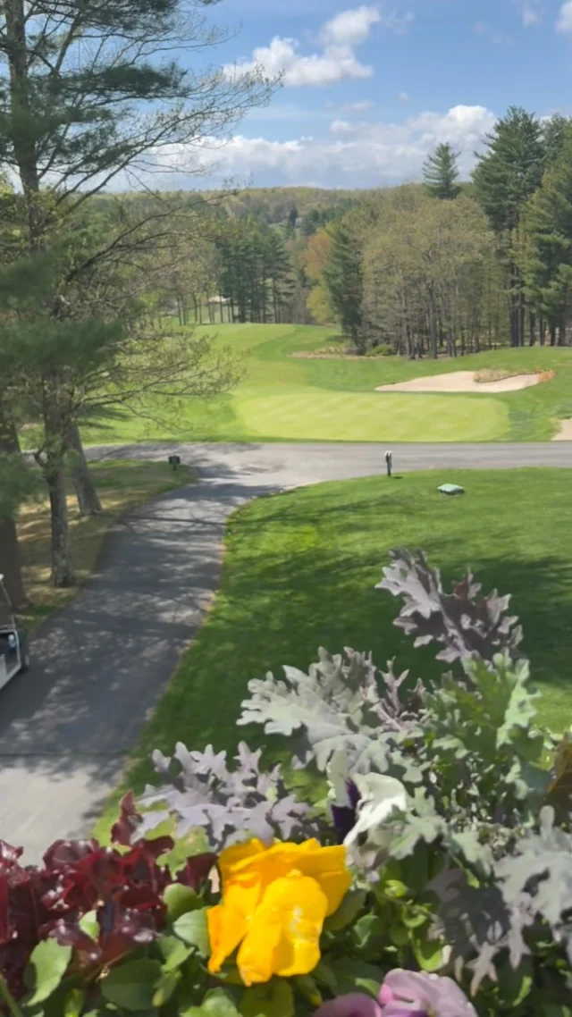 Our course has finally started to bloom! Spring is in full swing here at Woodloch Springs! When will you be teeing off here?? #woodloch #woodlochsprings #golf #resort #poconos #poconomtns